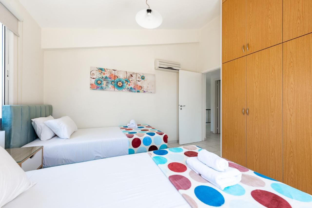 Villa Oasis By Ezoria Villas Korall-öböl Kültér fotó