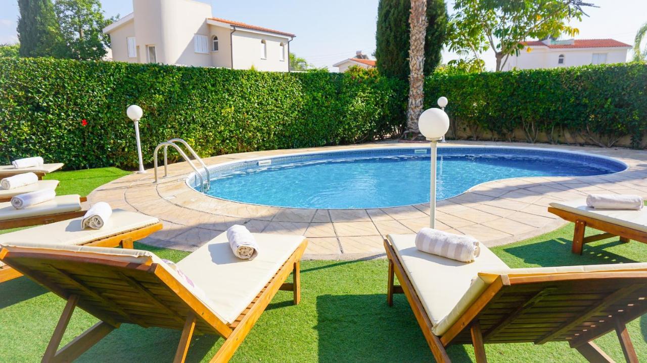 Villa Oasis By Ezoria Villas Korall-öböl Kültér fotó
