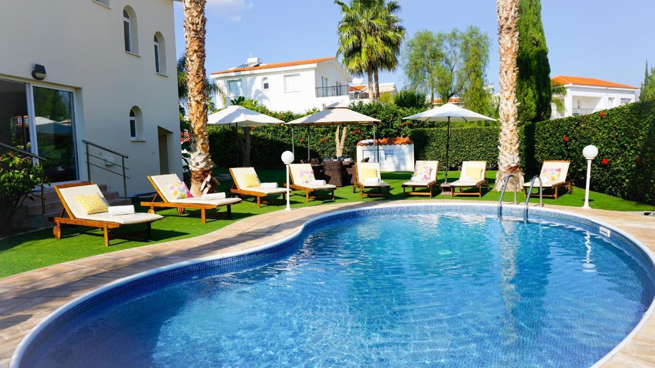 Villa Oasis By Ezoria Villas Korall-öböl Kültér fotó